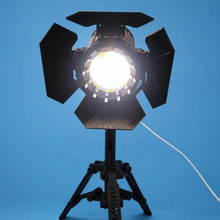 Load image into Gallery viewer, Compact Tripod Spotlight Table Lamp, Usb Powered Led Accent Light With Adjustable Barn Doors For Interior Styling
