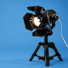 Load image into Gallery viewer, Compact Tripod Spotlight Table Lamp, Usb Powered Led Accent Light With Adjustable Barn Doors For Interior Styling